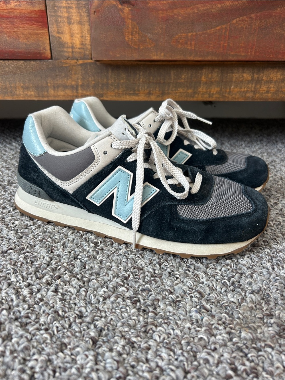 women’s New Balance 574